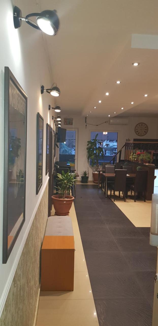 Apartments Agape Belgrado Exterior foto